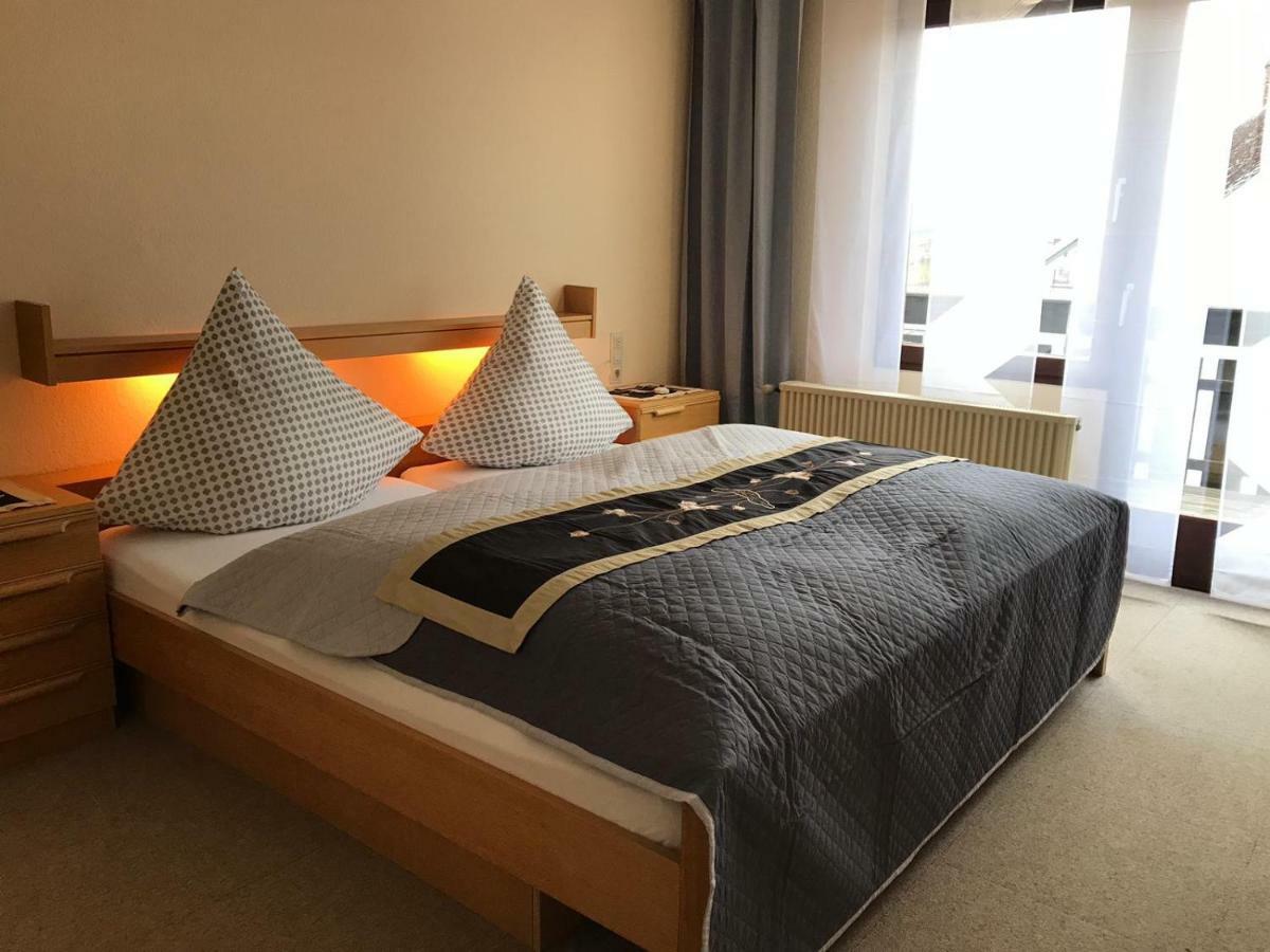 Vina Am Ring Bed & Breakfast Mannebach  Екстериор снимка